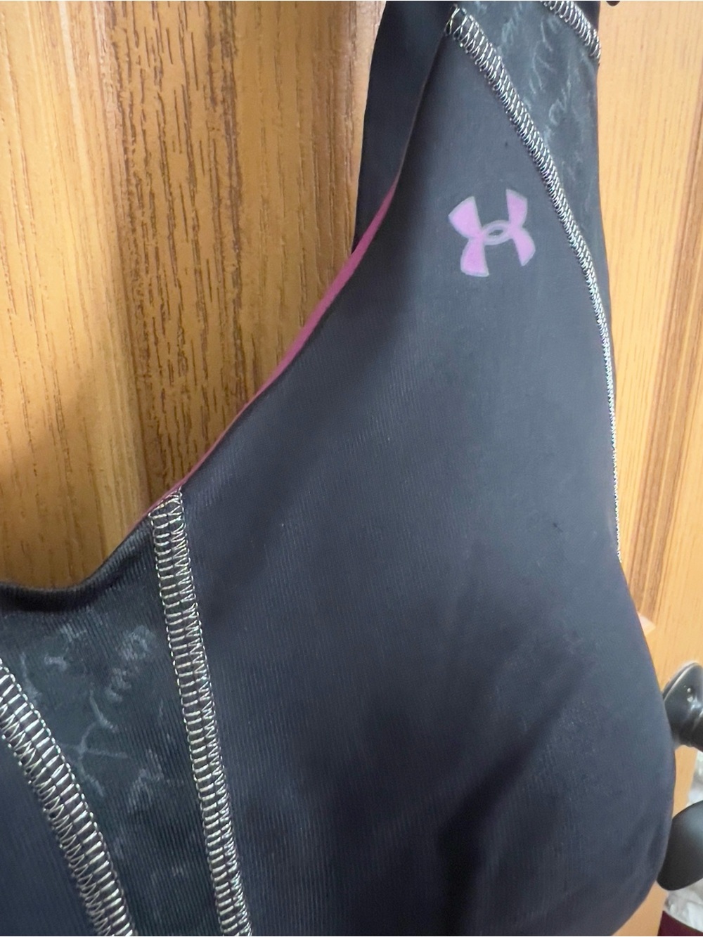 NWT Under Armour 2.0 Compression Sports Bra 38DD - Picture 4 of 6
